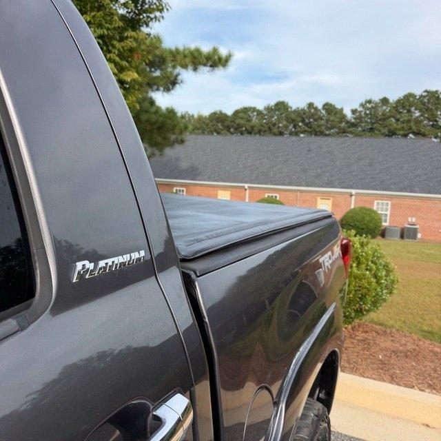 Toyota Tundra  2012