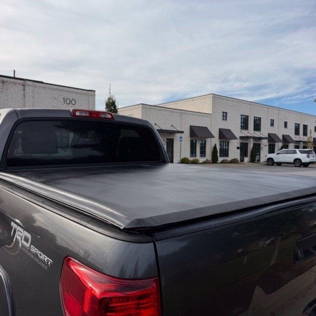Toyota Tundra  2012