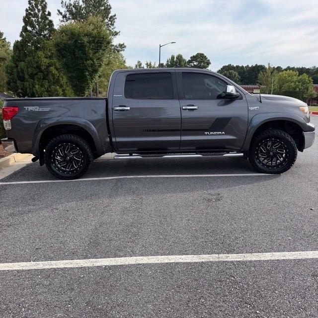 Toyota Tundra  2012
