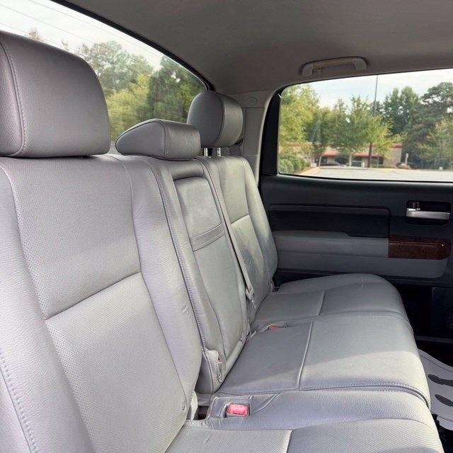 Toyota Tundra  2012