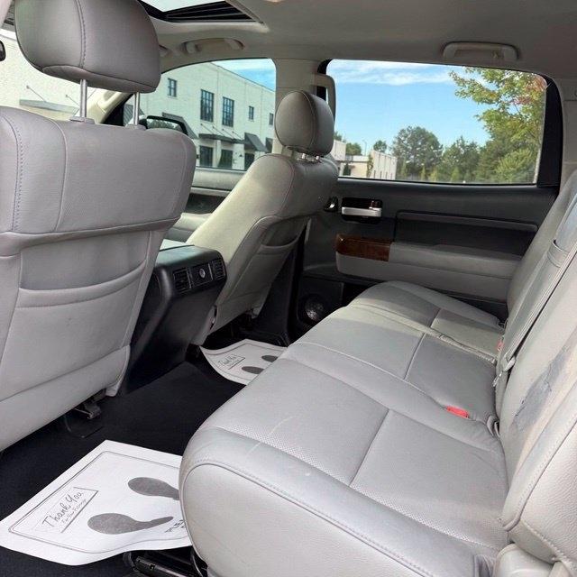 Toyota Tundra  2012