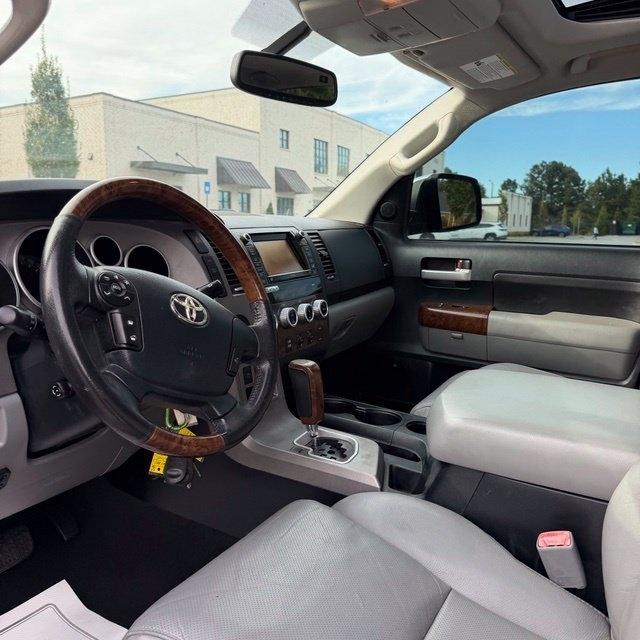 Toyota Tundra  2012
