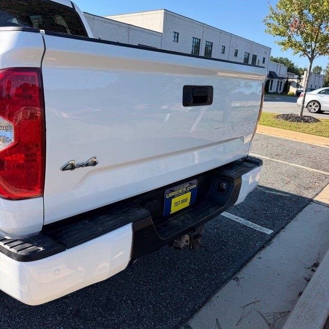 Toyota Tundra  2018