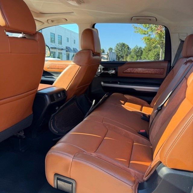 Toyota Tundra  2018