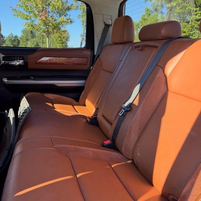 Toyota Tundra  2018