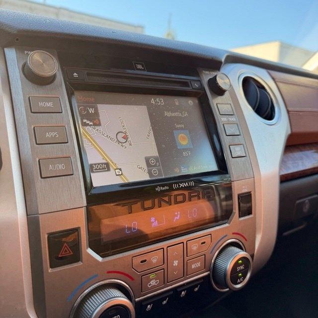 Toyota Tundra  2018