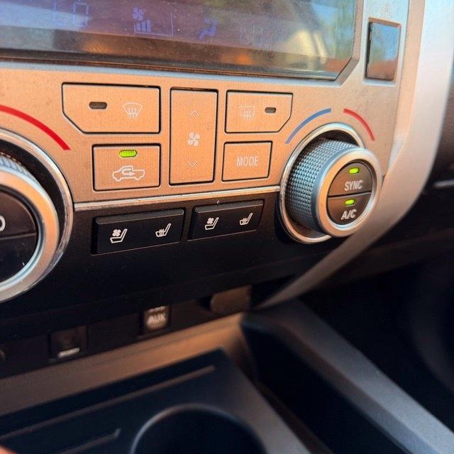 Toyota Tundra  2018