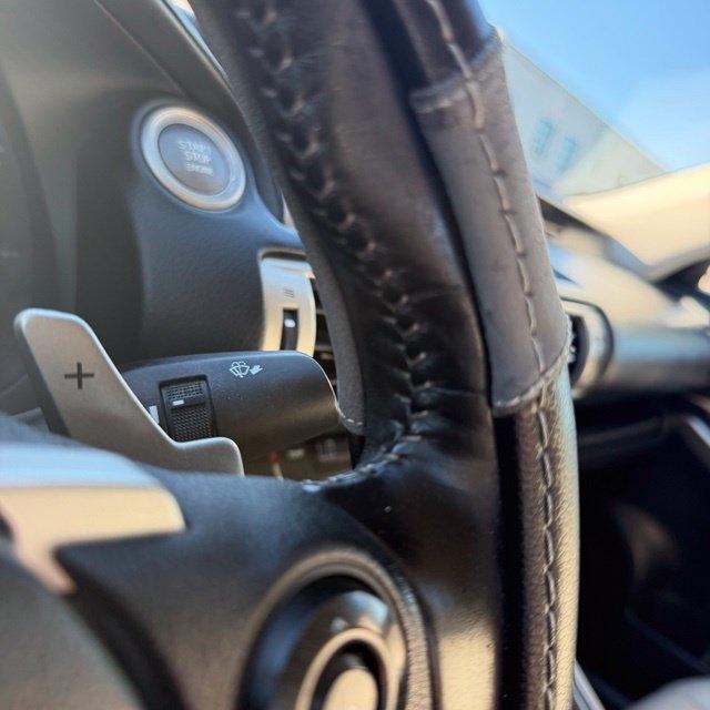 Lexus IS  2016