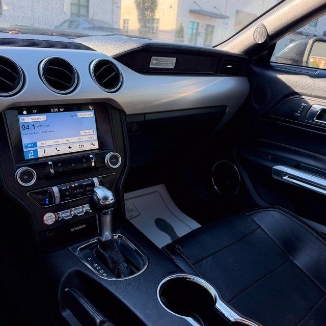 Ford Mustang  2016
