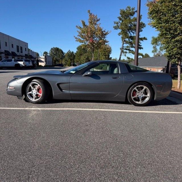 Chevrolet Corvette  2003
