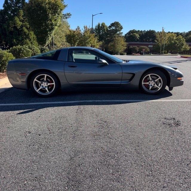 Chevrolet Corvette  2003