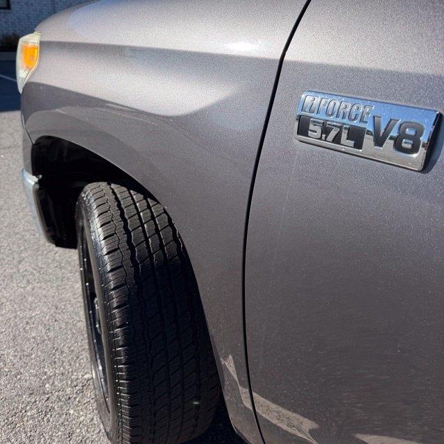 Toyota Tundra  2015