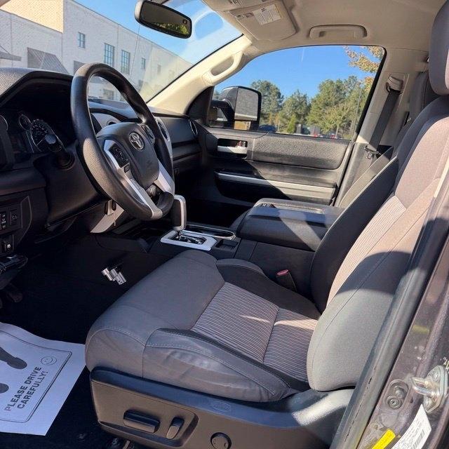 Toyota Tundra  2015