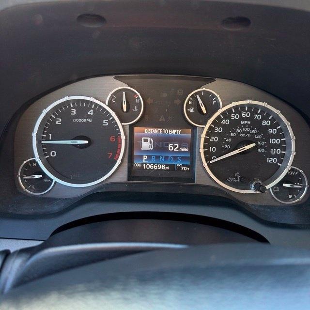 Toyota Tundra  2015