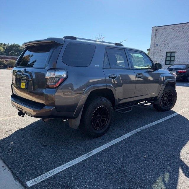 Toyota 4Runner  2020