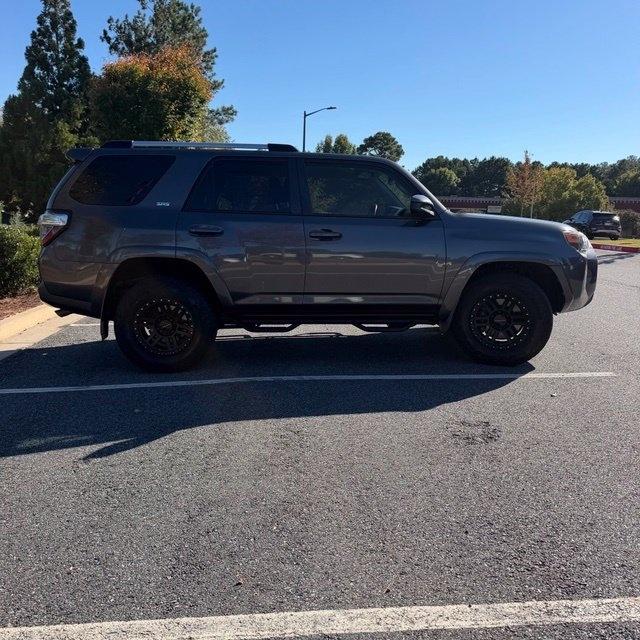Toyota 4Runner  2020