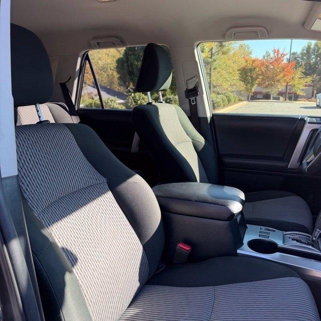 Toyota 4Runner  2020