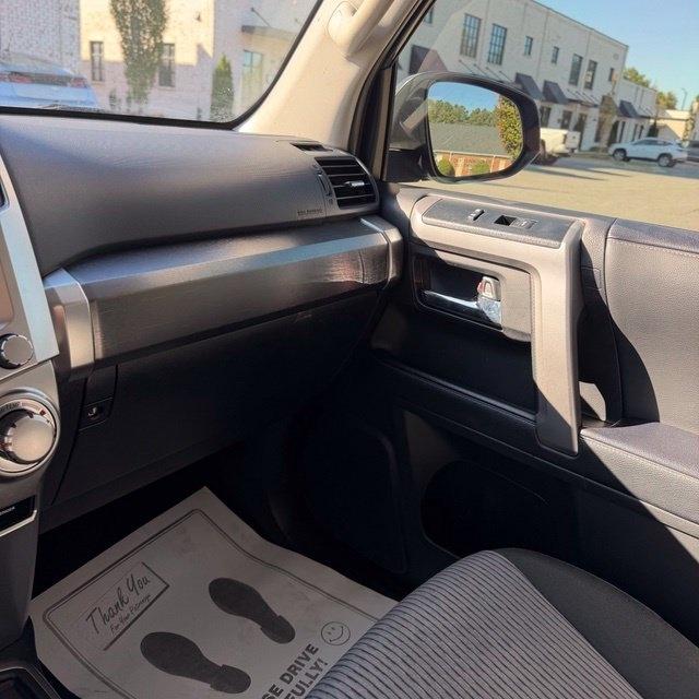 Toyota 4Runner  2020