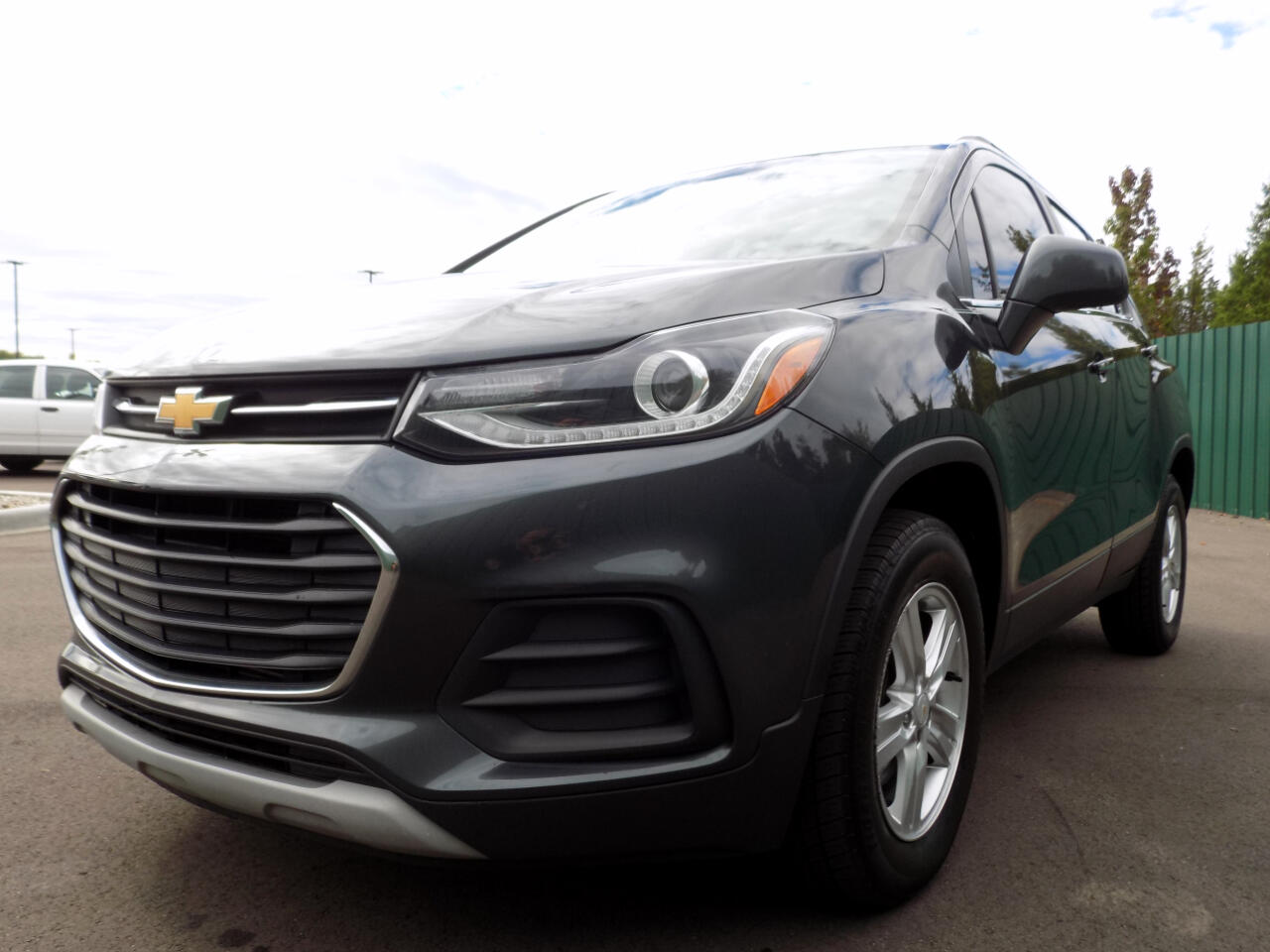 2018 Chevrolet Trax LT photo 3