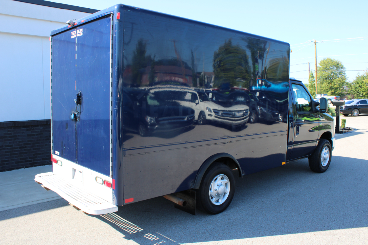 Ford Econoline E-350 Super Duty 2011 Ford Econoline E-350 Super Duty 2011