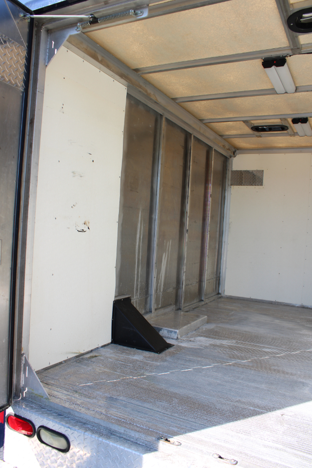 Ford Econoline E-350 Super Duty 2011 Ford Econoline E-350 Super Duty 2011