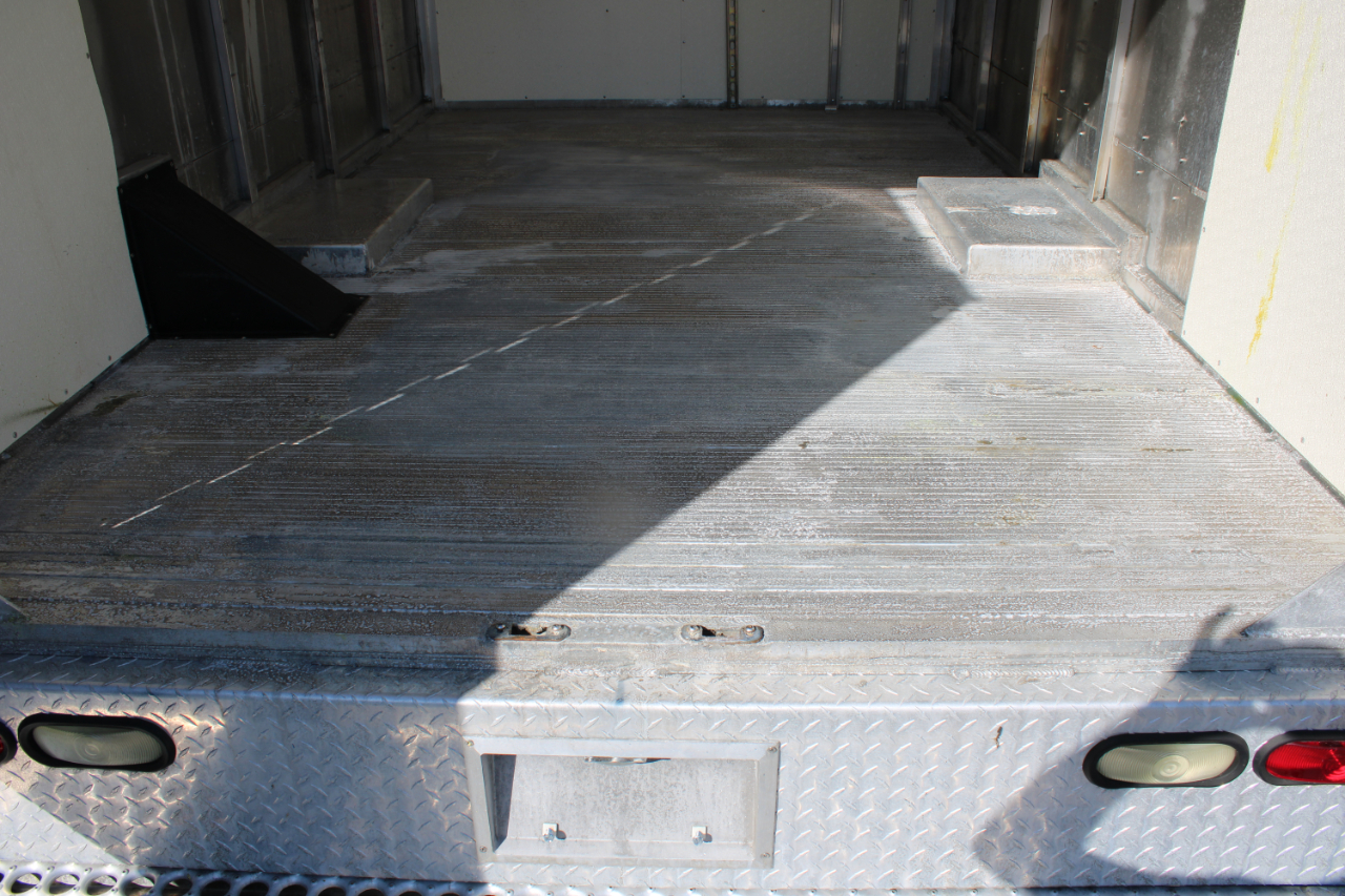 Ford Econoline E-350 Super Duty 2011 Ford Econoline E-350 Super Duty 2011