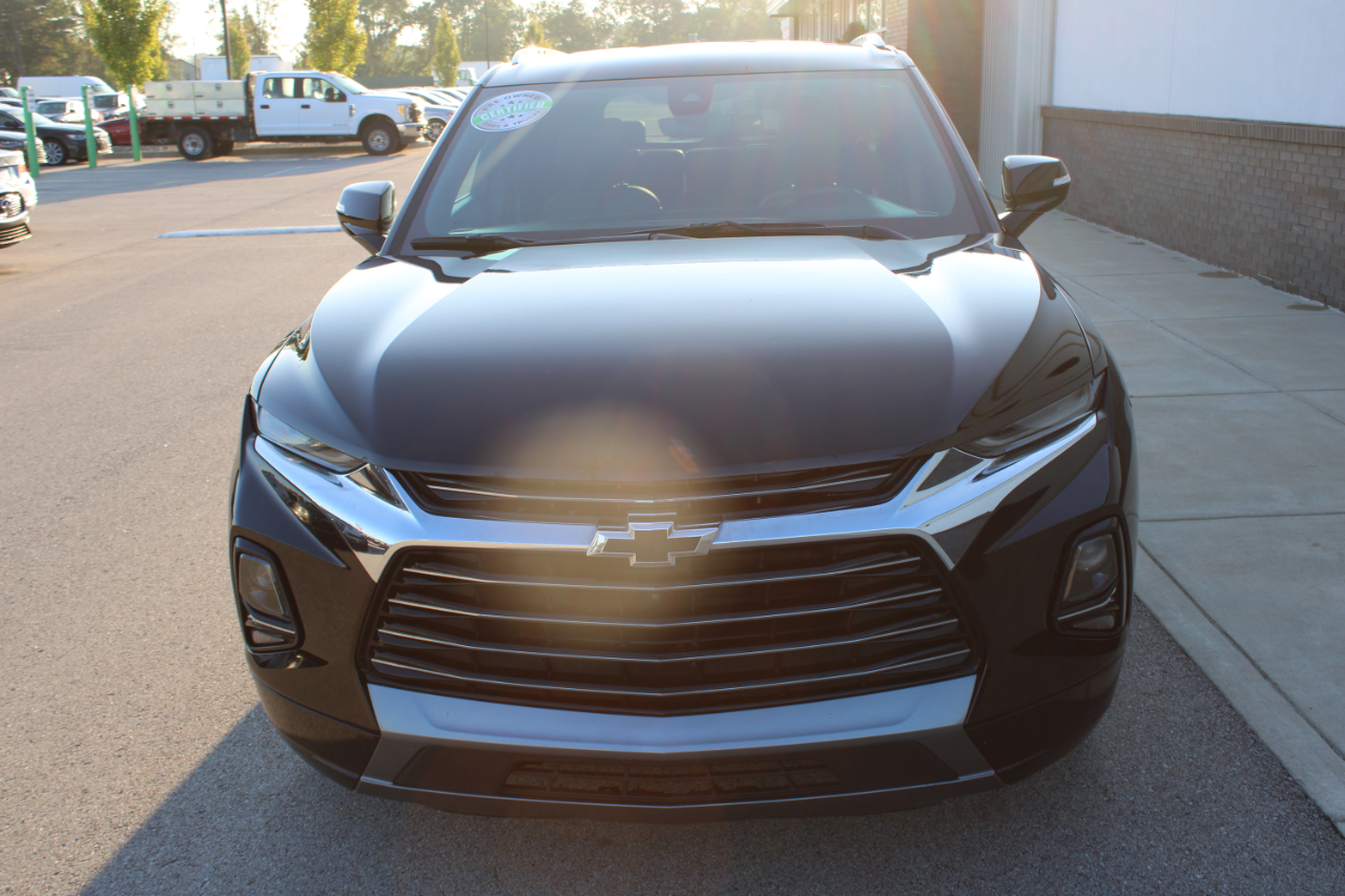 2019 Chevrolet Blazer Premier photo 2