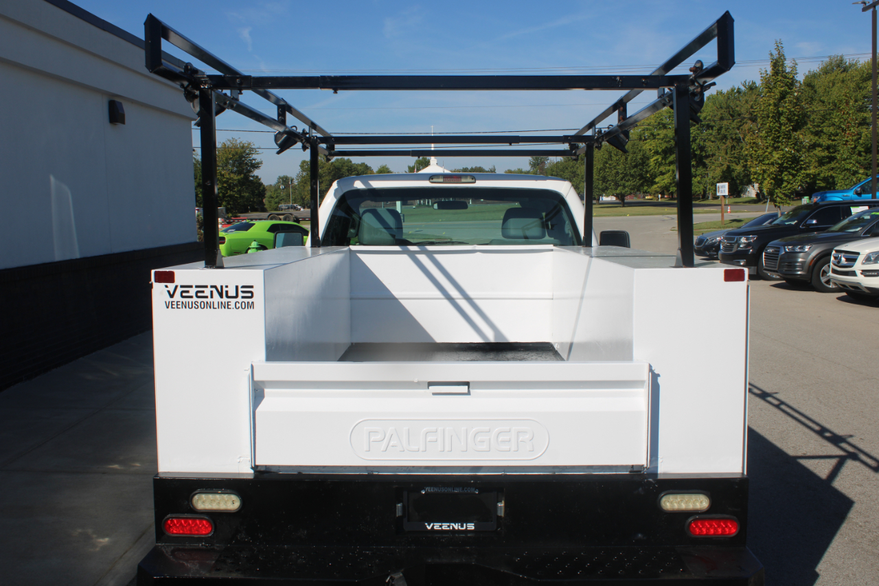 2016 Ford F-250 XLT photo 3