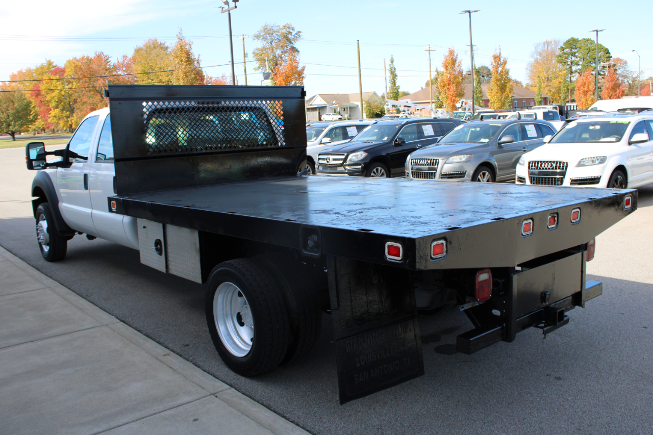 2015 Ford F-550 photo 2