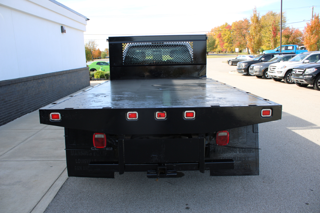 2015 Ford F-550 photo 3