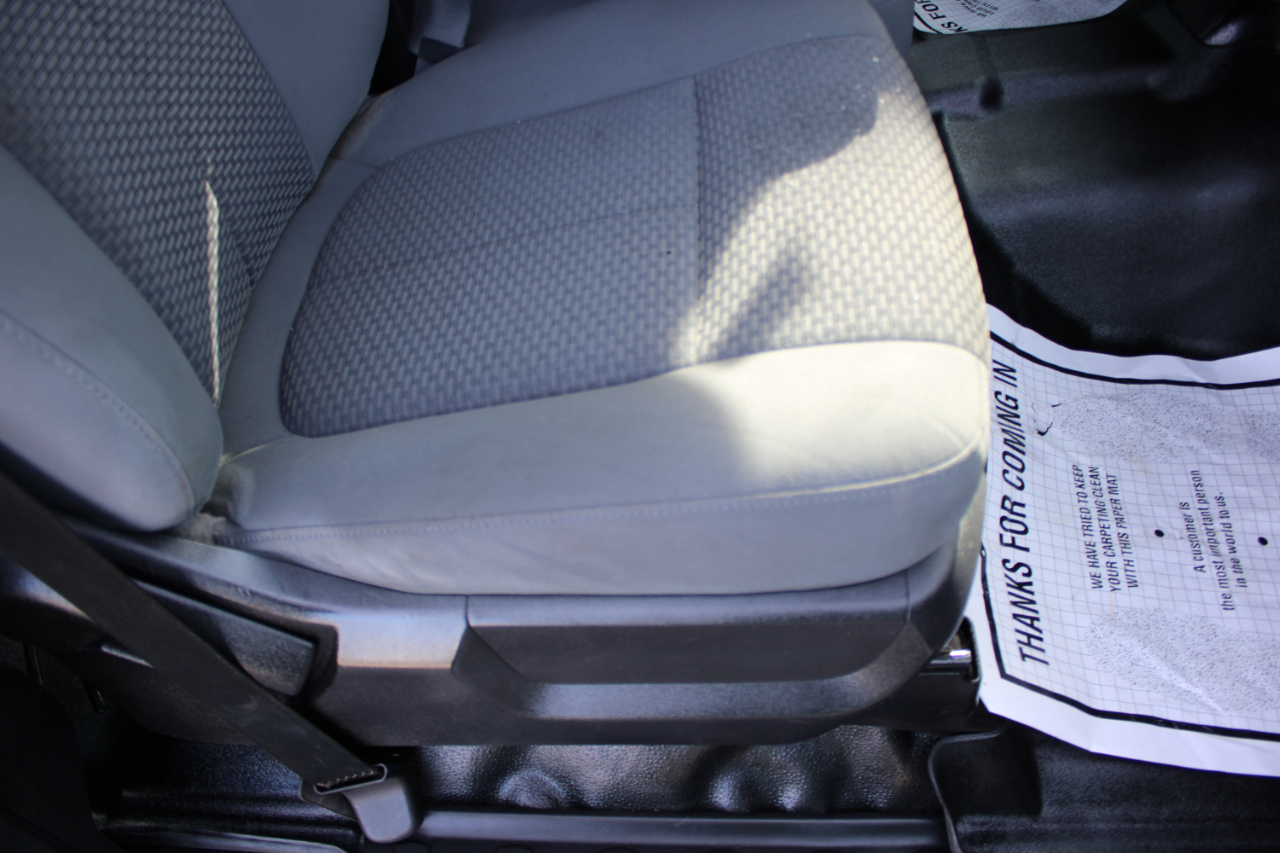 Ford F-550 Crew Cab DRW 2WD 2015