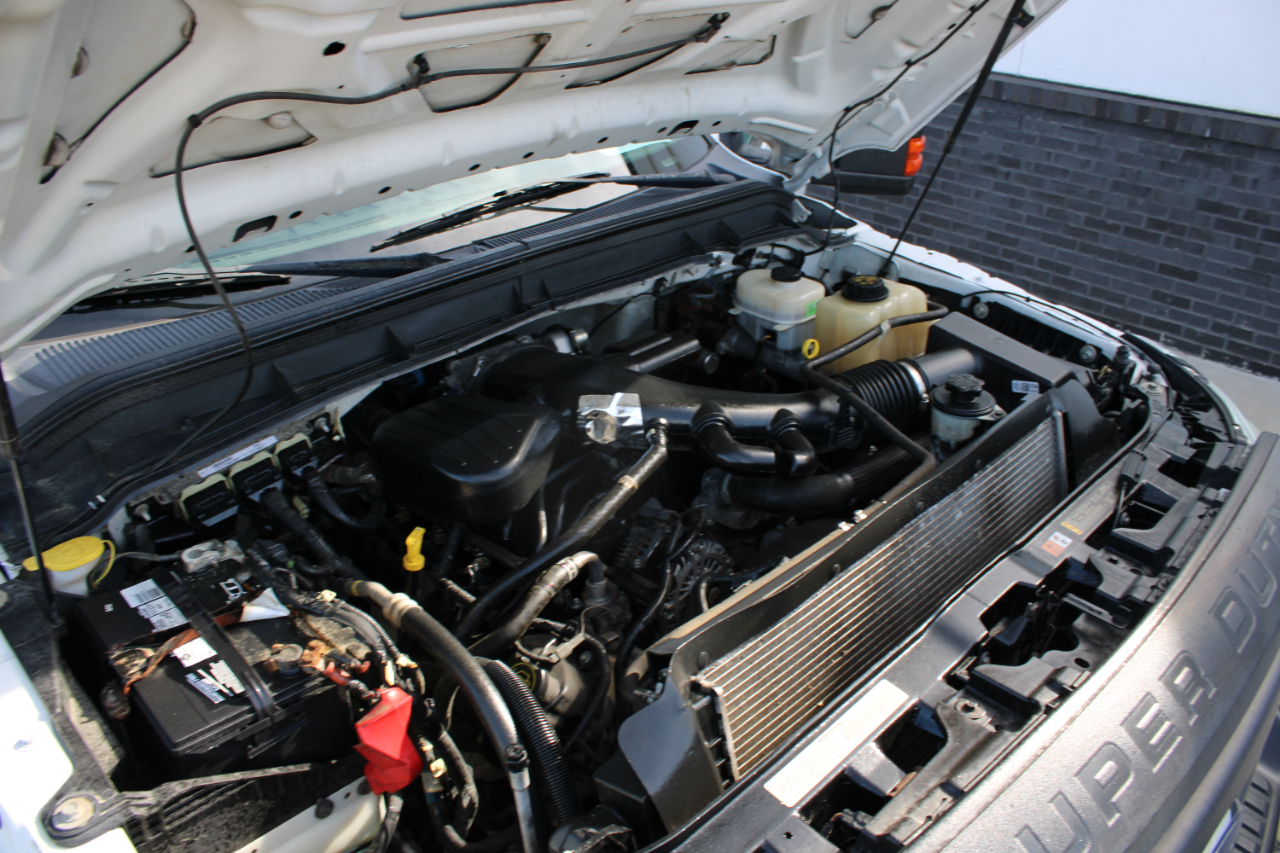 Ford F-550 Crew Cab DRW 2WD 2015