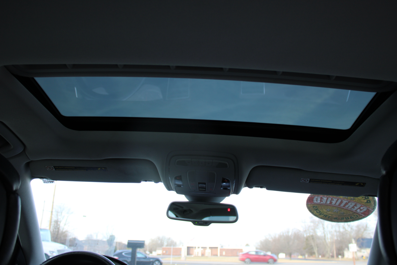 Audi A8 4.2L quattro 2011