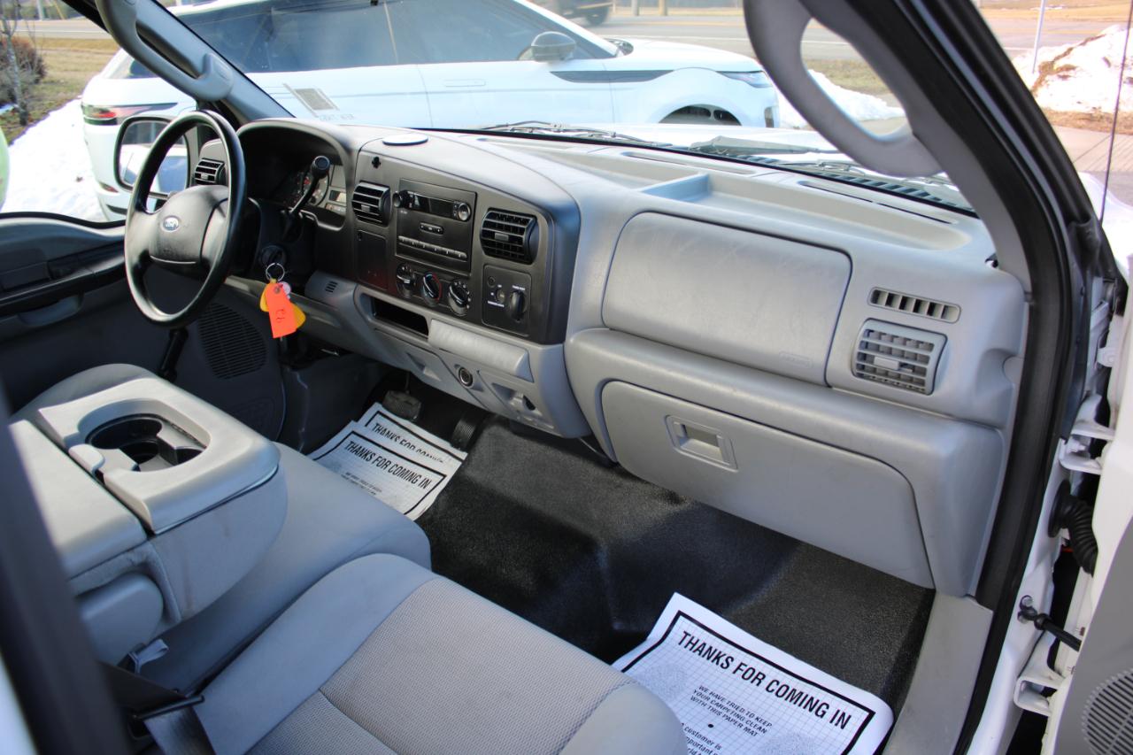 Ford F-350 SD XL 2WD 2006