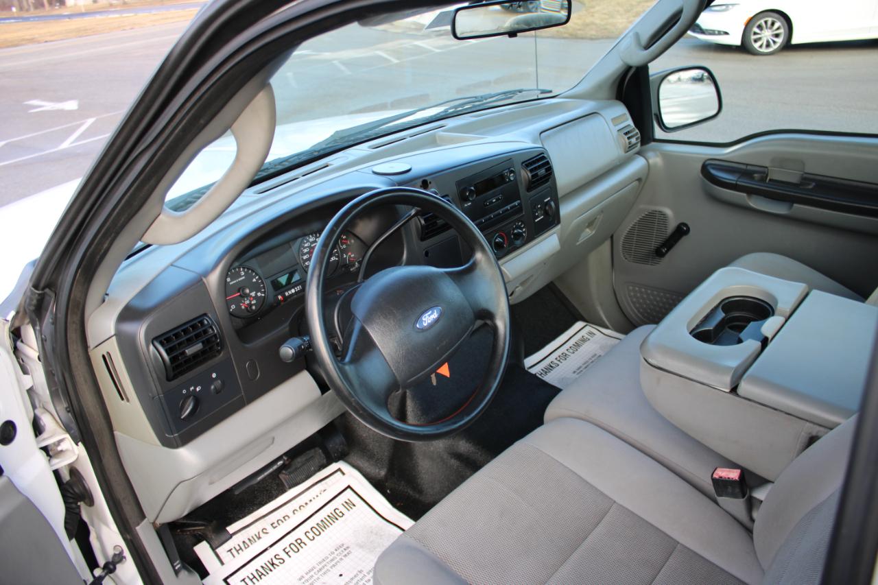 Ford F-350 SD XL 2WD 2006