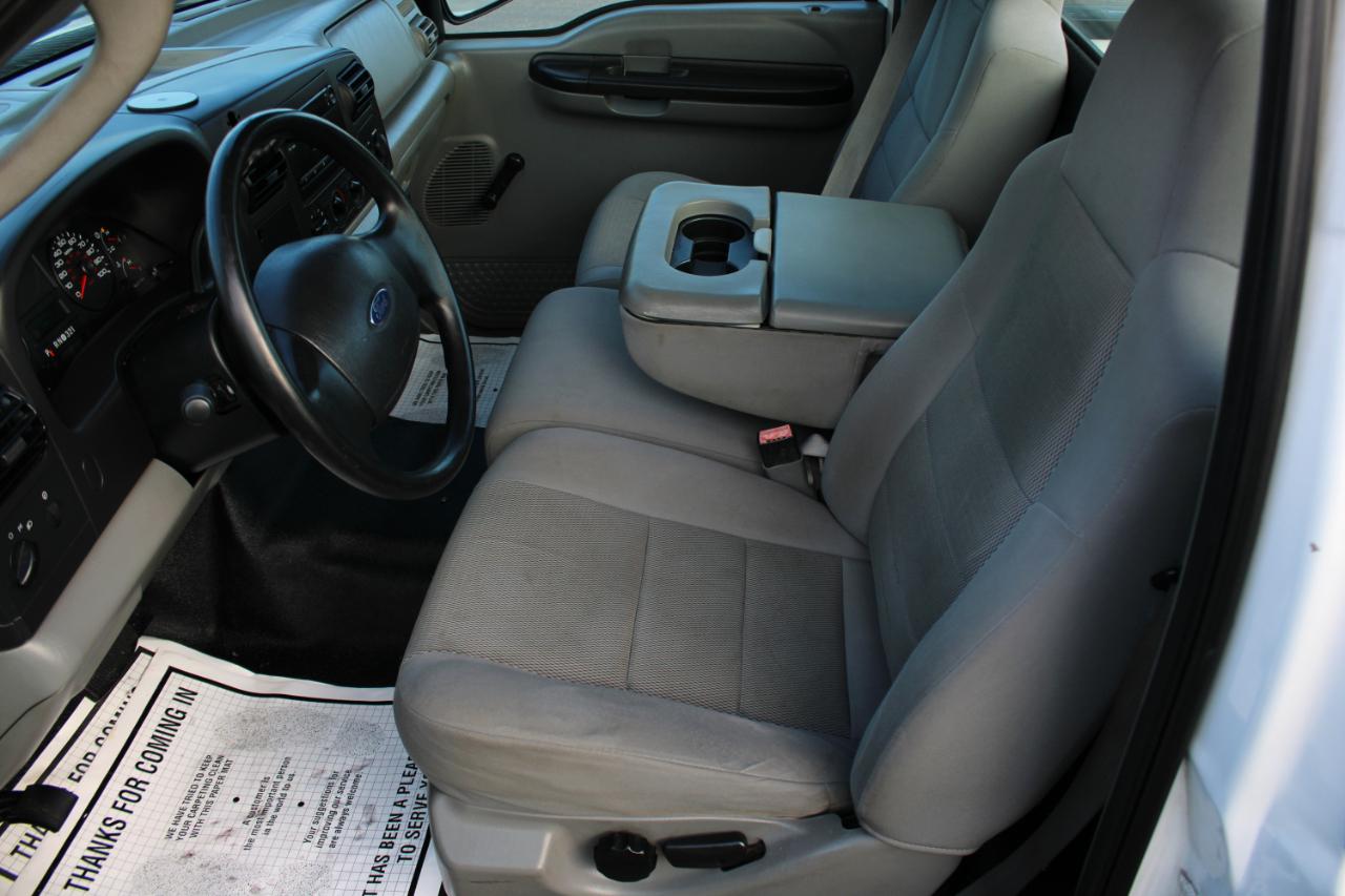 Ford F-350 SD XL 2WD 2006