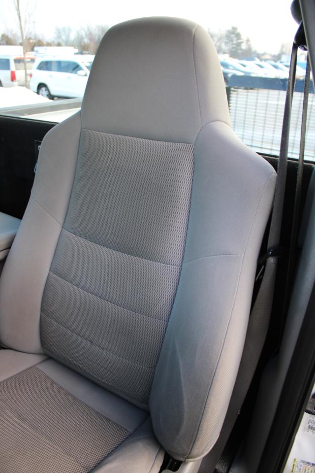 Ford F-350 SD XL 2WD 2006