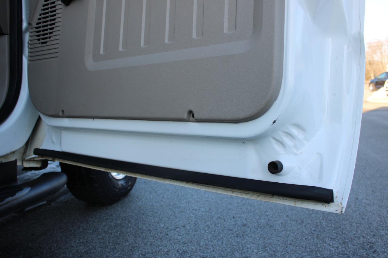 Ford F-350 SD XL DRW 2WD 2009