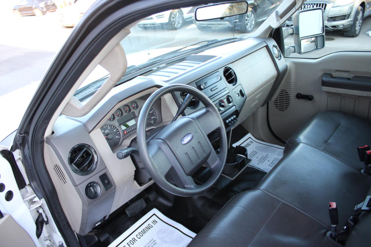 Ford F-350 SD XL DRW 2WD 2009