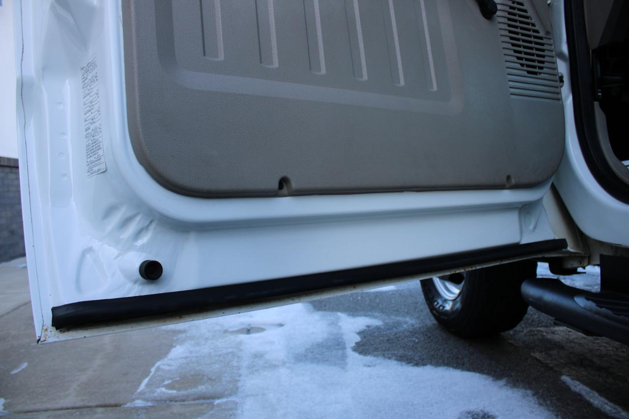 Ford F-350 SD XL DRW 2WD 2009