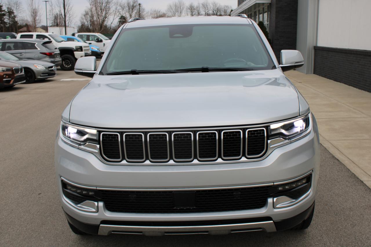 Jeep Wagoneer Series III 2022