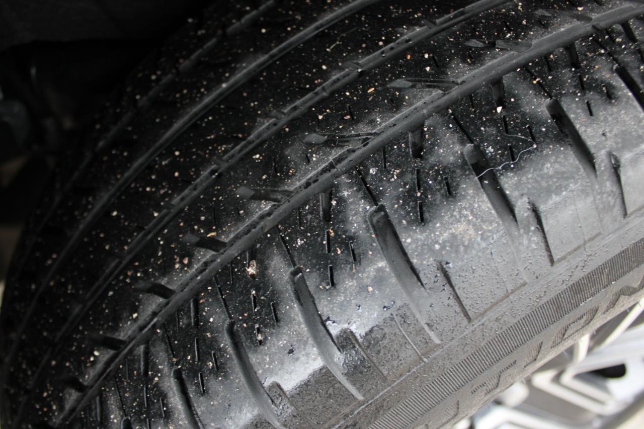 Jeep Wagoneer Series III 2022