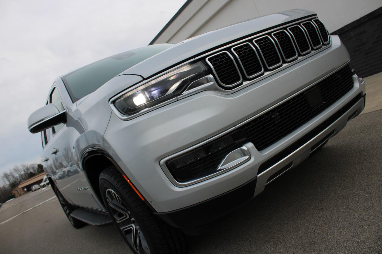 Jeep Wagoneer Series III 2022