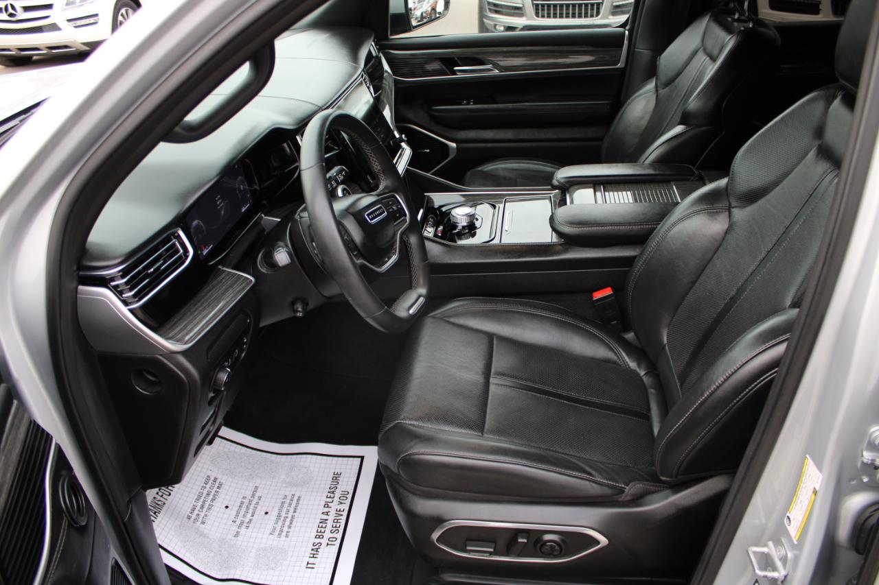 Jeep Wagoneer Series III 2022