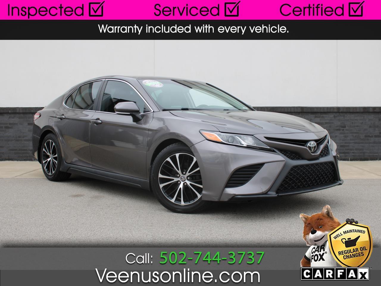 Toyota Camry SE 2020