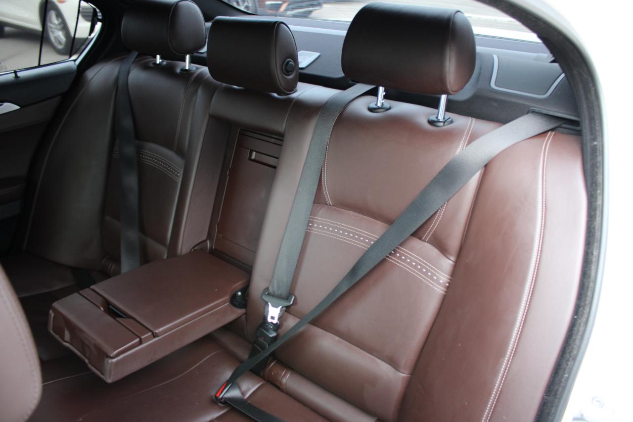 BMW 5-Series 535i xDrive 2015