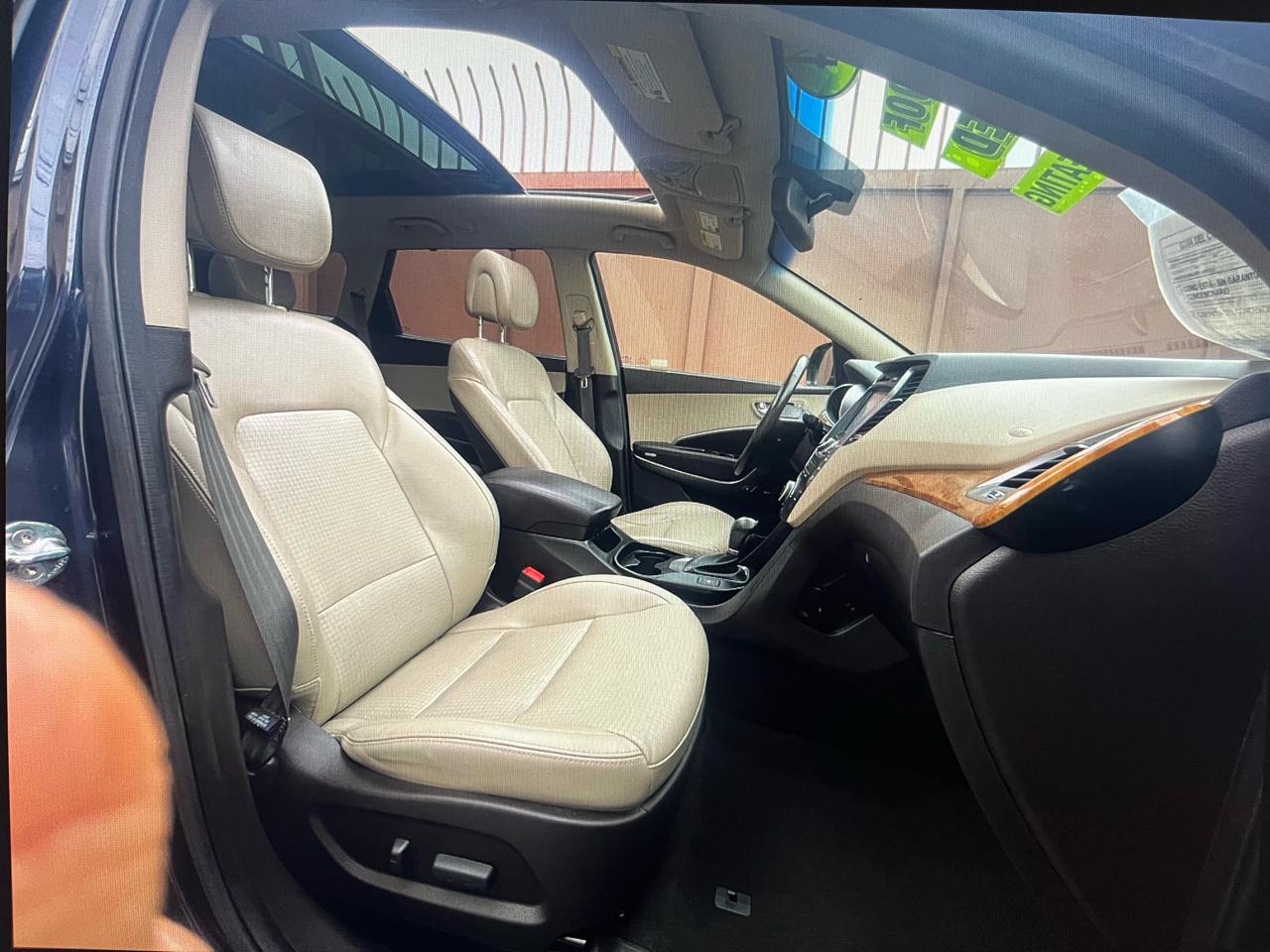 Hyundai Santa Fe Limited FWD 2014