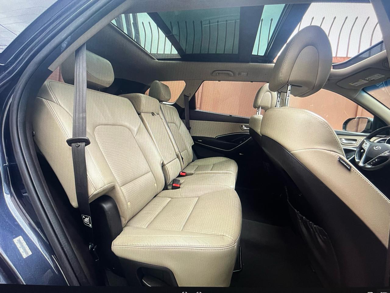 Hyundai Santa Fe Limited FWD 2014