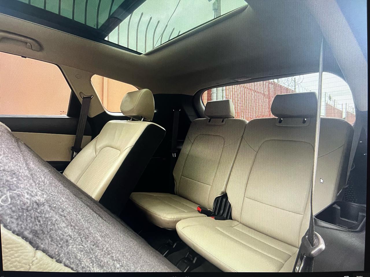 Hyundai Santa Fe Limited FWD 2014