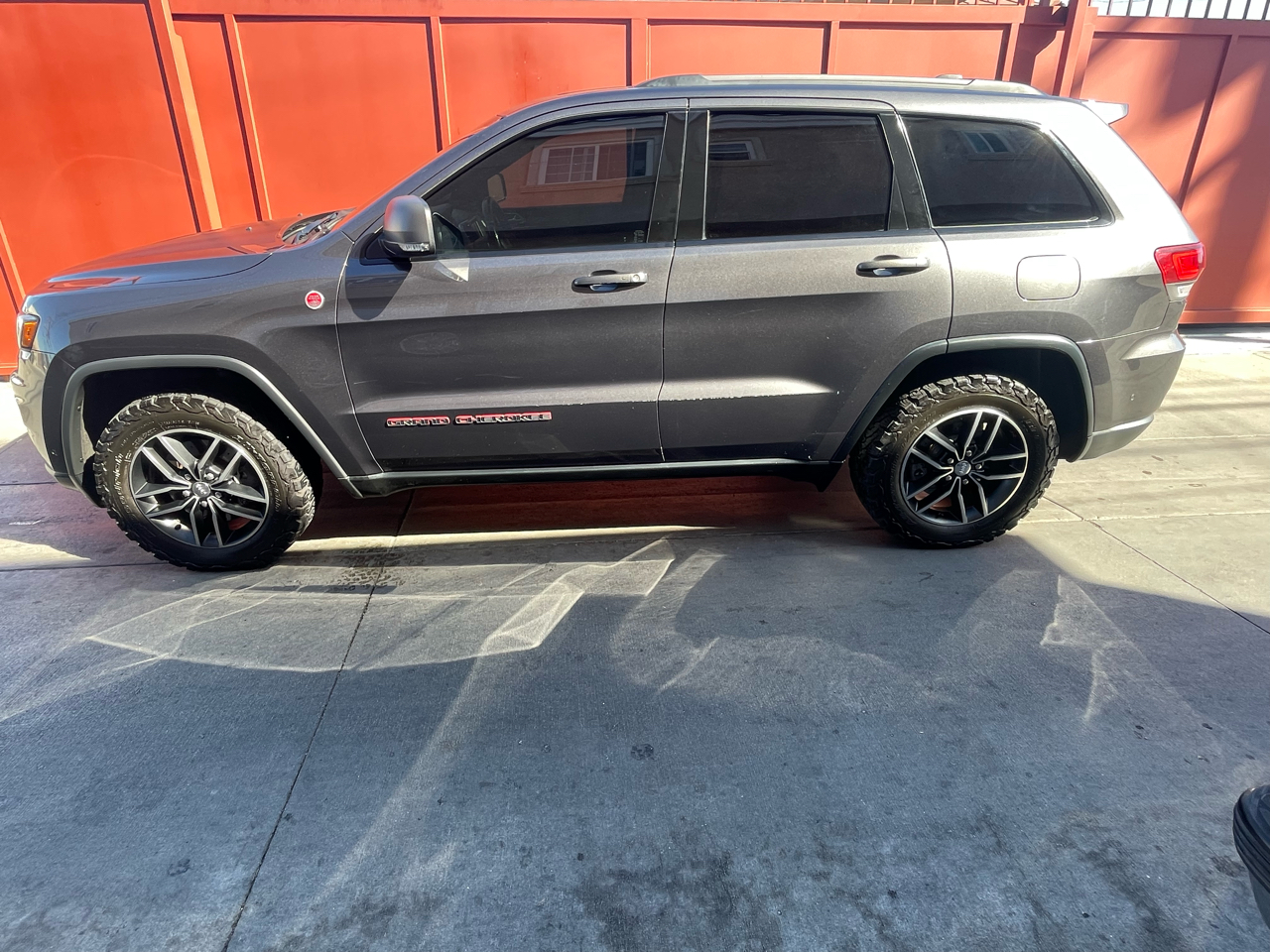 Jeep Grand Cherokee Trailhawk 4WD 2017 Jeep Grand Cherokee Trailhawk 4WD 2017